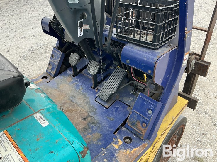 komatsu-fg15st-16-image-15