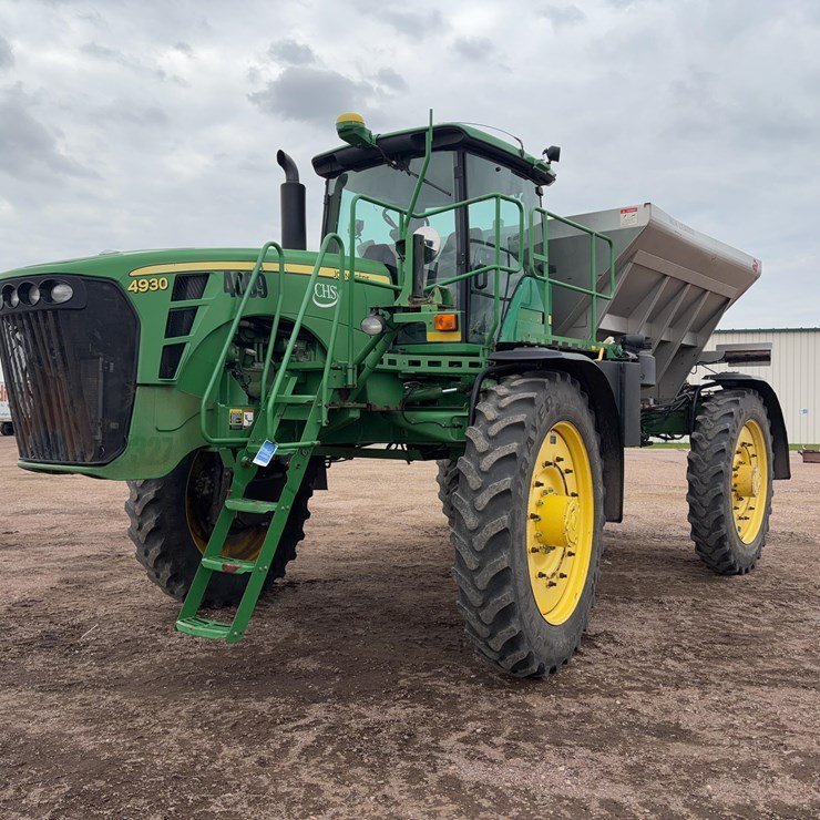 JOHN DEERE 4930