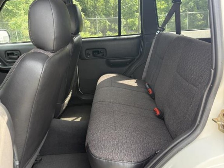 1999-jeep-cherokee-image-27