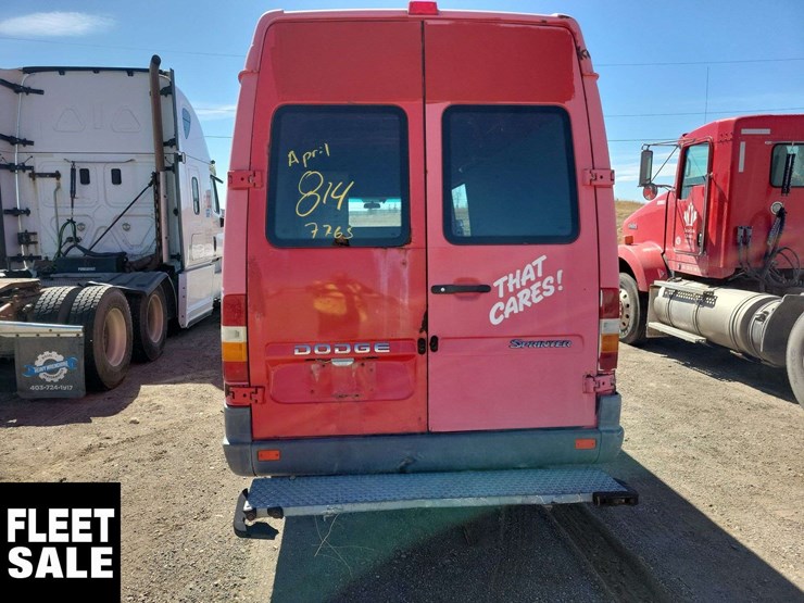 2005-dodge-sprinter-2500-image-6