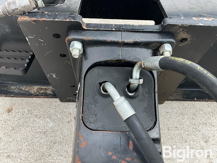 2020-john-deere-2020-image-16
