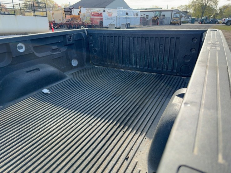 2014-gmc-sierra-1500-image-12