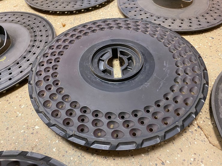 john-deere-7200-image-3