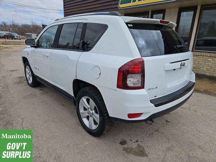 2014-jeep-compass-image-8