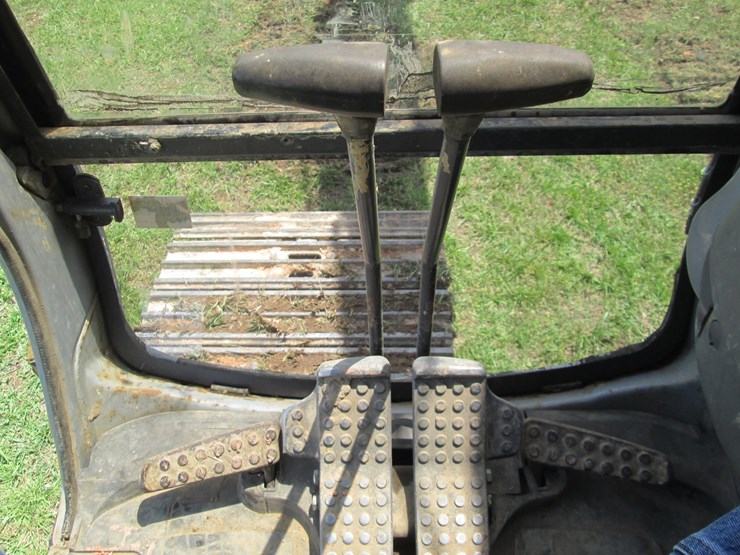 deere-200-lc-image-51