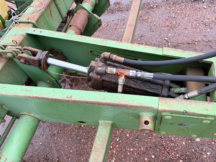 john-deere-7000-image-19