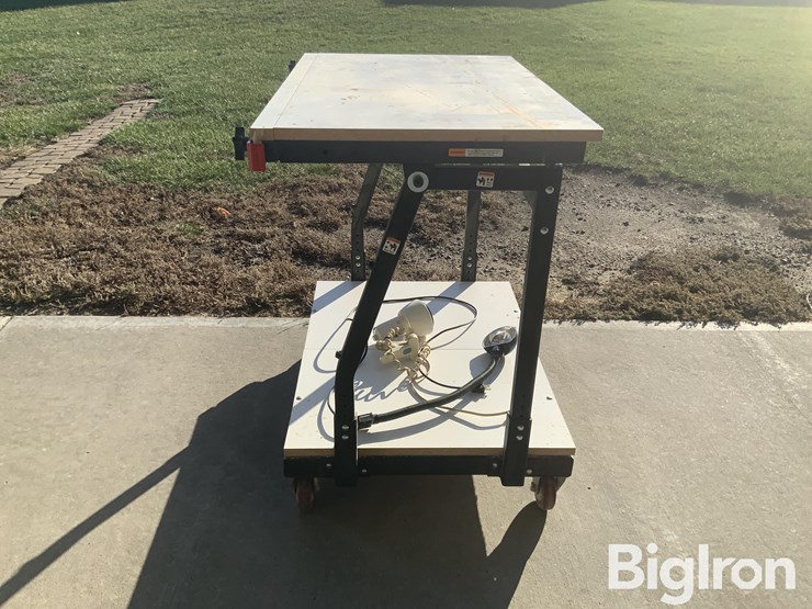 rockler-table-image-4