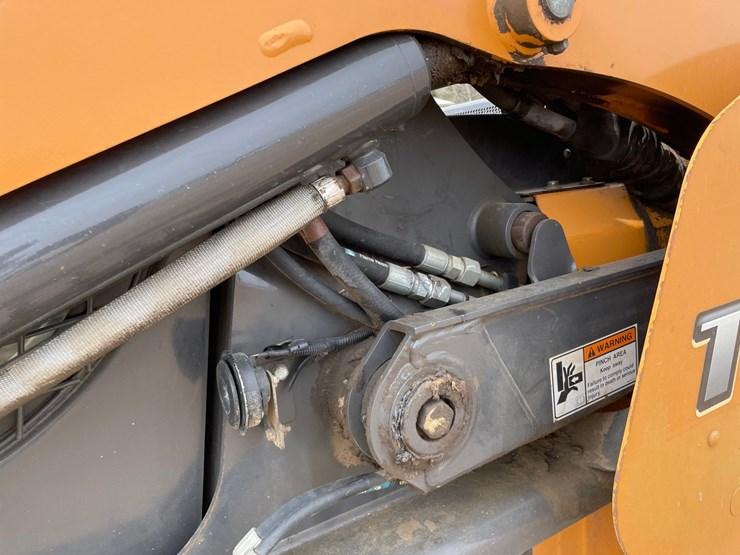 2012-case-tv380-image-31