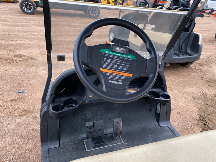 #1581-•-club-car-electric-golf-cart-with-charger-image-20