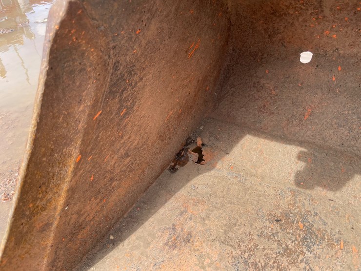 2020-bobcat-e32i-image-12