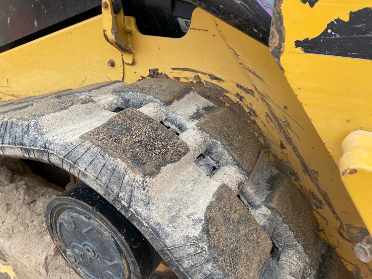 caterpillar-259d-image-26