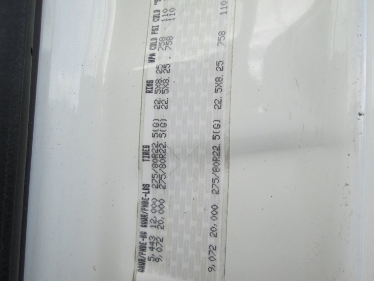 2016-freightliner-cascadia-113-image-48