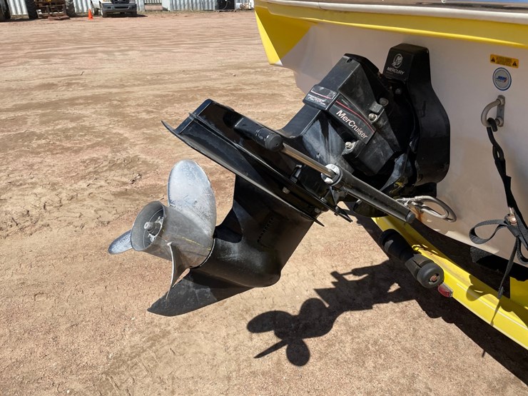 #1572-•-2005-tahoe-204-boat-(has-wi-title)-image-18