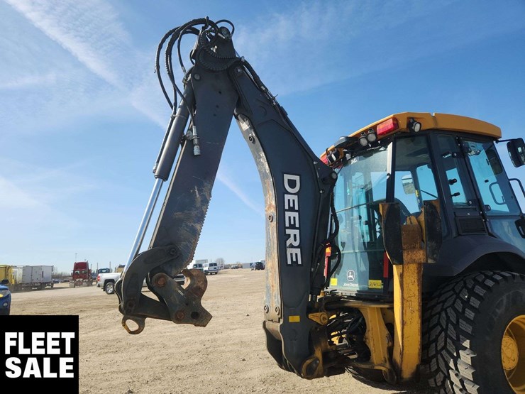 2016-deere-410l-image-25
