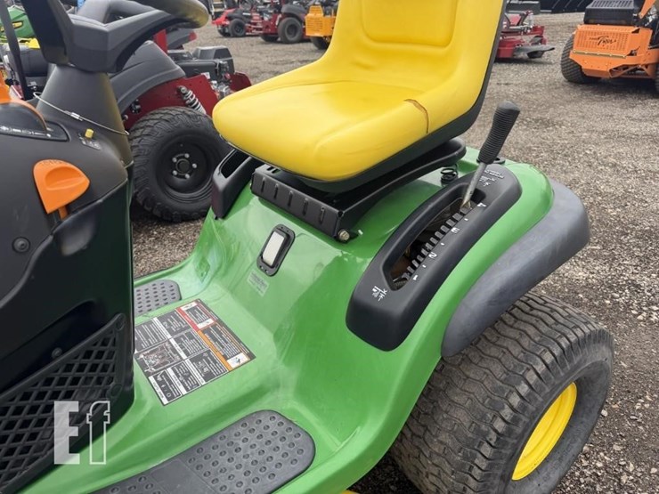 2010-john-deere-la145-image-7