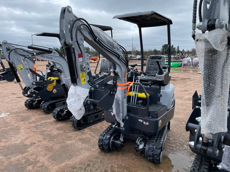 #5518-•-new-ats-me18-mini-excavator-image-1