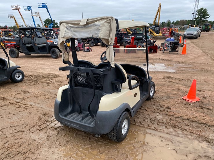#1578-•-club-car-electric-golf-cart-with-charger-image-7