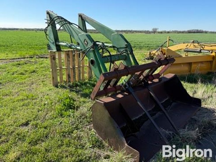 john-deere-158-image-3