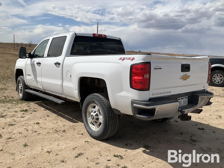 2015-chevrolet-silverado-2500-image-7
