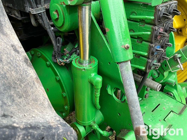 1998-john-deere-8300-image-18