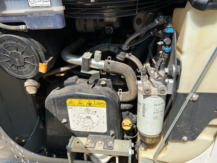2024-bobcat-t66-image-16