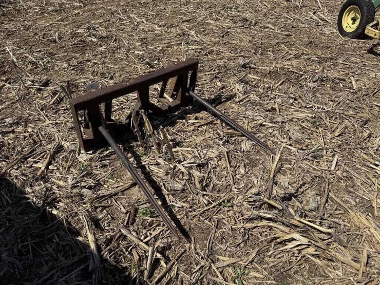 loader-mount-bale-spear-image-2