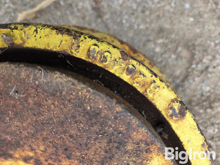 john-deere-axle-hubs-image-14