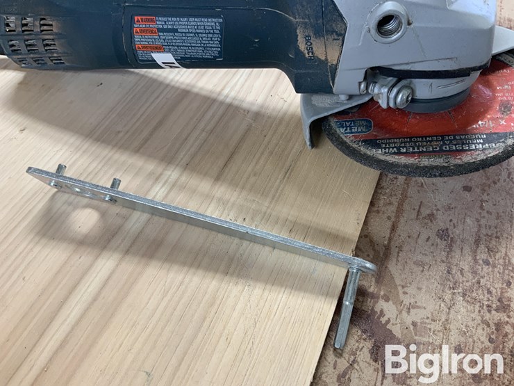 bosch-gws8-45-angle-grinder-image-11