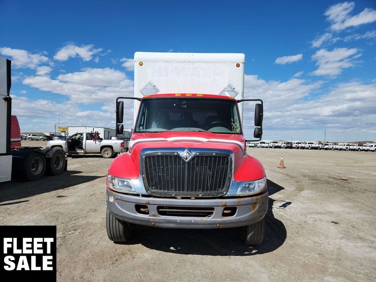 2007-international-durastar-4300-image-8