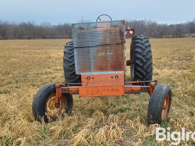 1968-allis-chalmers-190xt-image-2