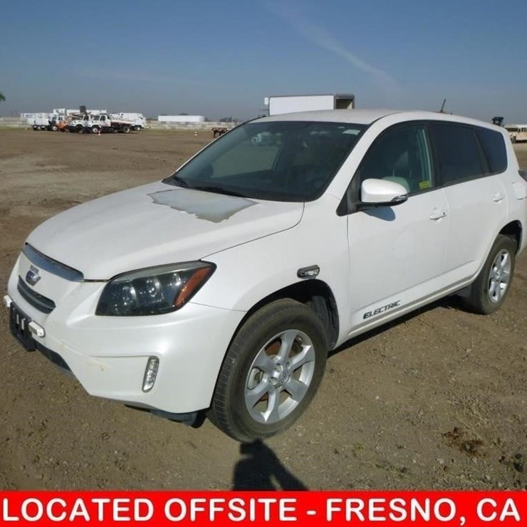 2014 TOYOTA RAV4