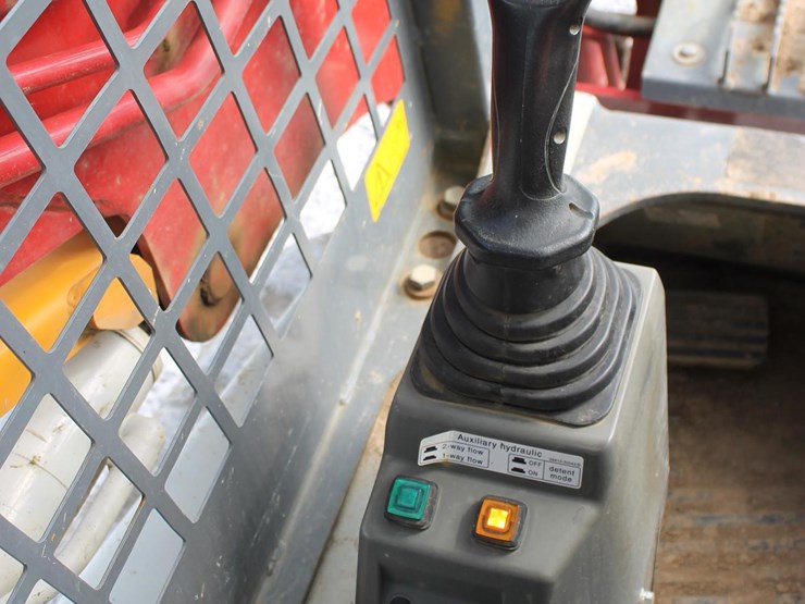 takeuchi-tl8-image-18