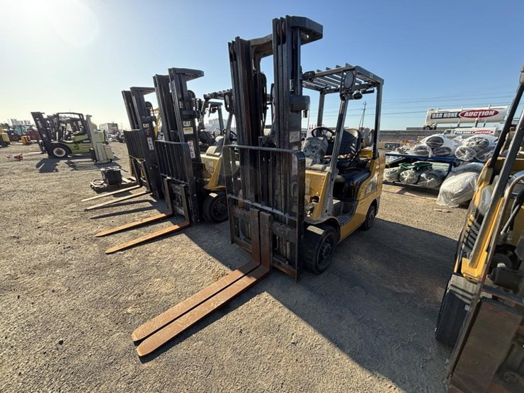 2015-caterpillar-2c6000-image-1