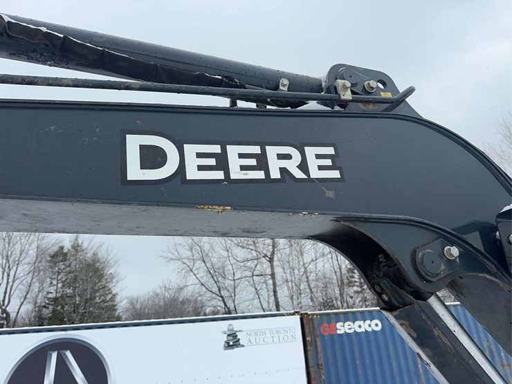 2022-deere-50g-image-25