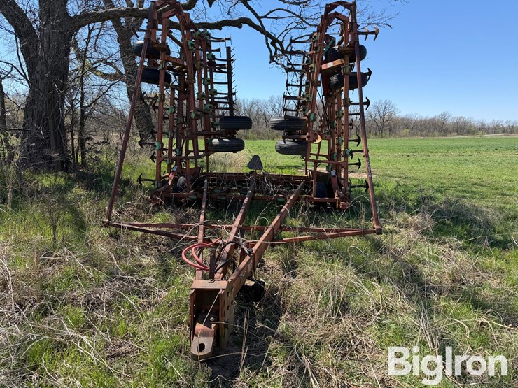 allis-chalmers-1400-image-2