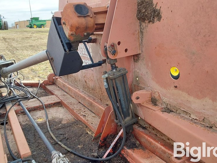 bush-hog-2620-image-15