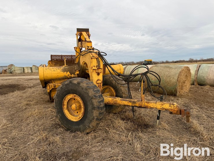 caterpillar-pull-type-scraper-image-3