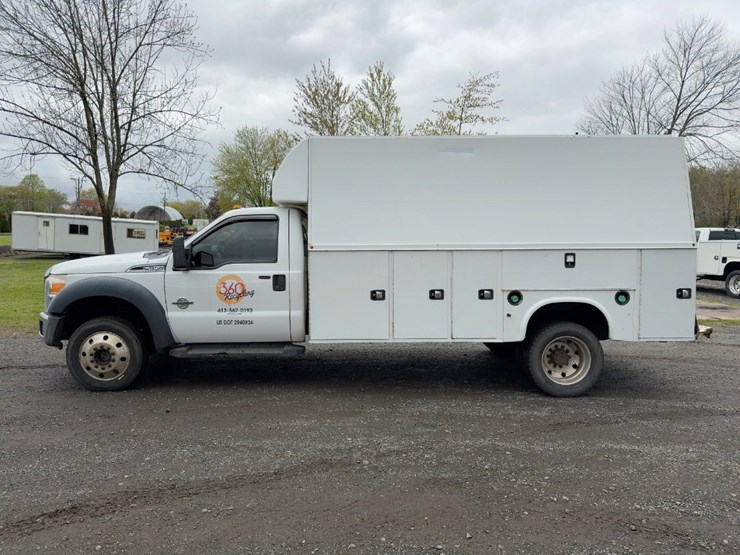 2015-ford-f450-xlt-image-2
