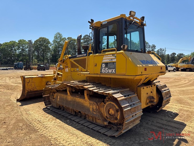 2011-komatsu-d65wx-16-image-3