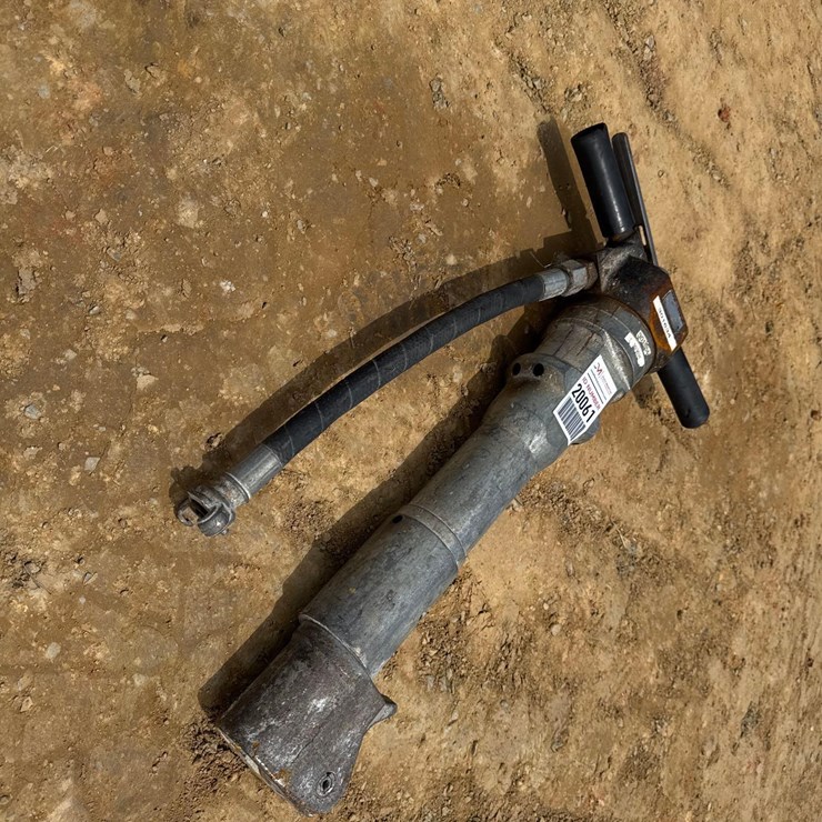 MAC3 BB32 PNEUMATIC JACK HAMMER