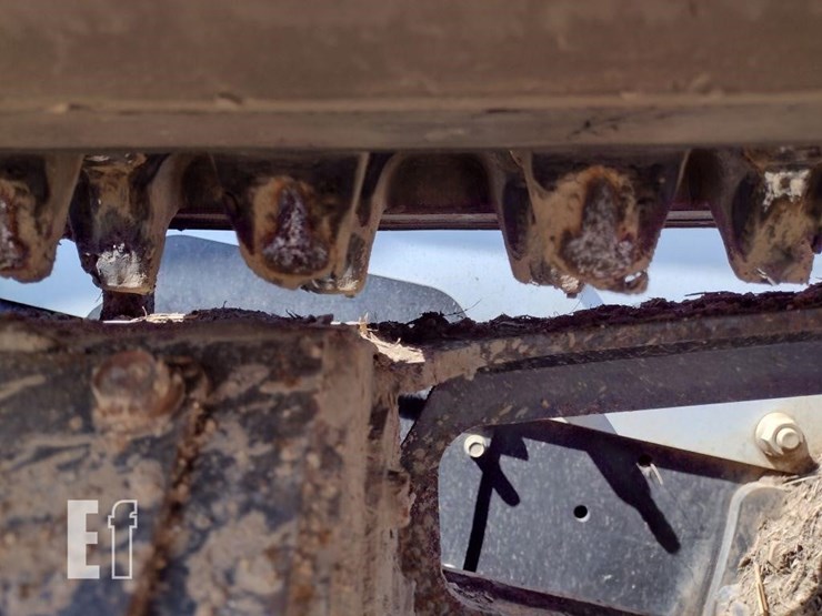 bobcat-t870-image-16
