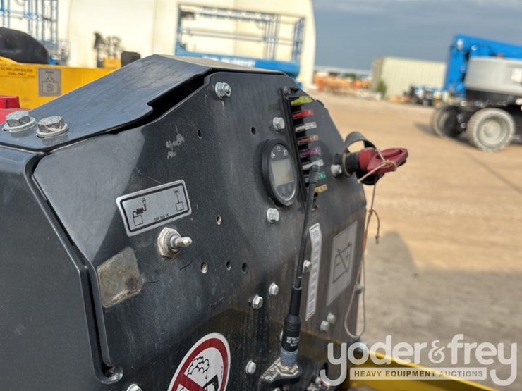 2022-bomag-bmp8500-image-26