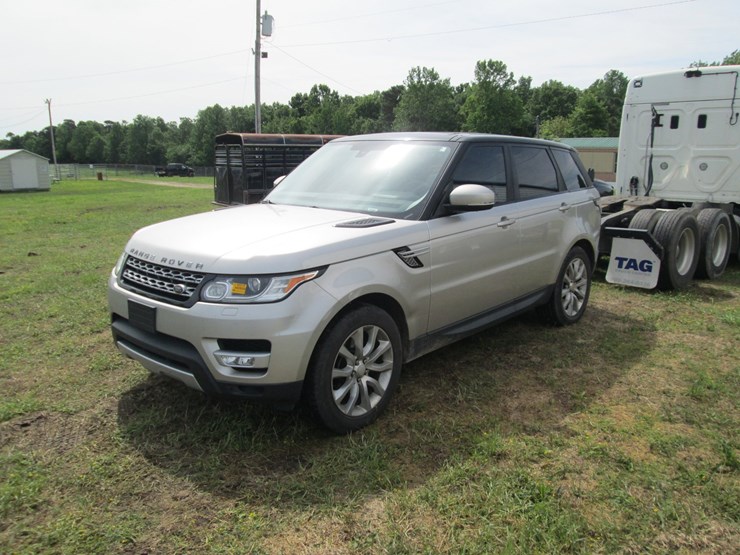 2015-land-rover-range-rover-image-1