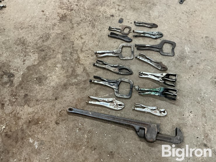 vise-grips-&-pipe-wrench-image-4