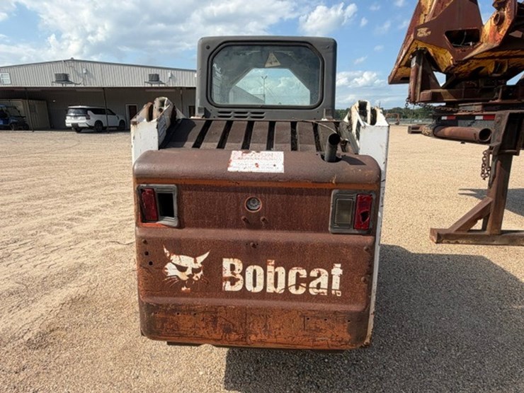 bobcat-s130-image-8
