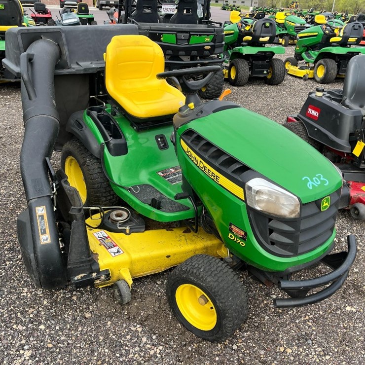 JOHN DEERE D170