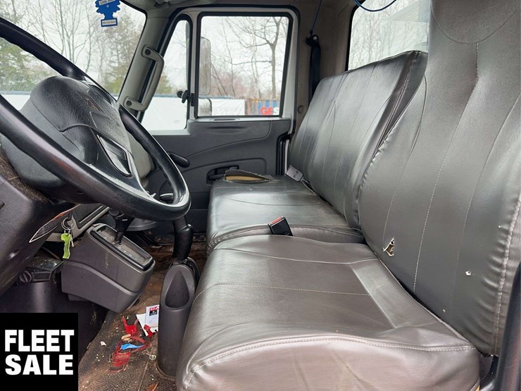 2019-international-4300-sba-image-28
