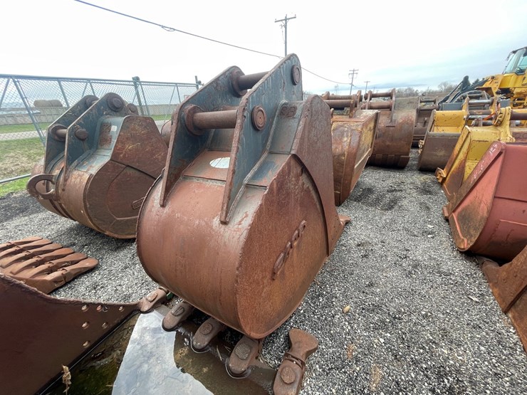#5013-•-excavator-bucket-image-5