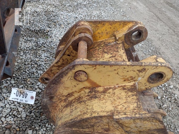 john-deere-410-image-3