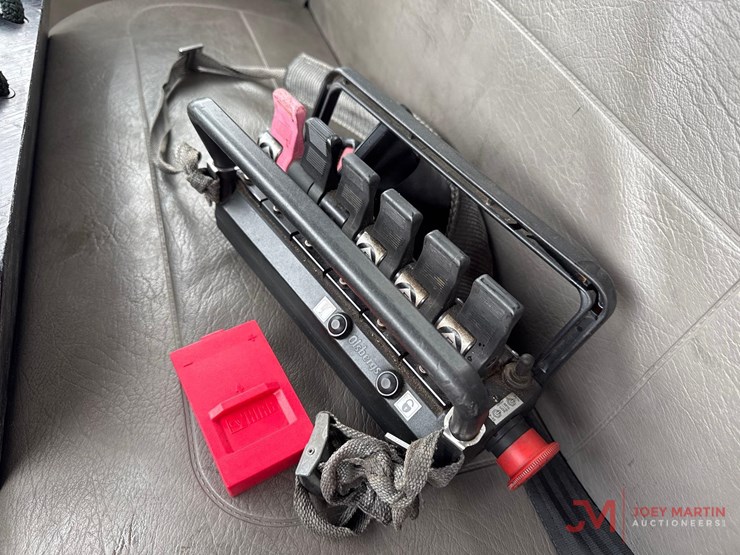 2005-hiab-360e-5-image-34